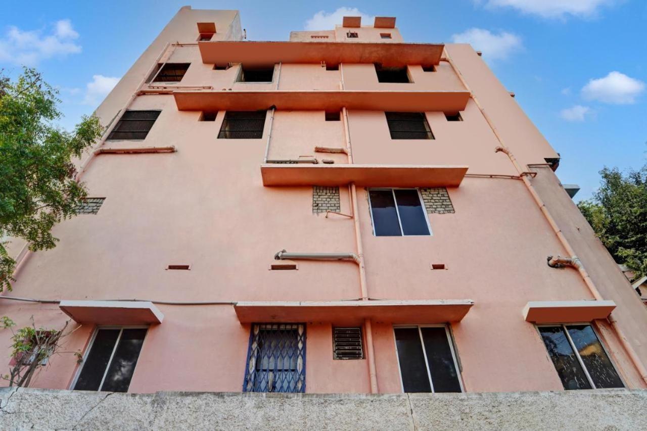 Queen D Tower - By Grands Inn Hospitality Tallakulam Exterior photo